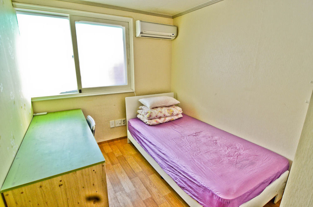 Kimchee Hongdae Guesthouse Séoul Extérieur photo